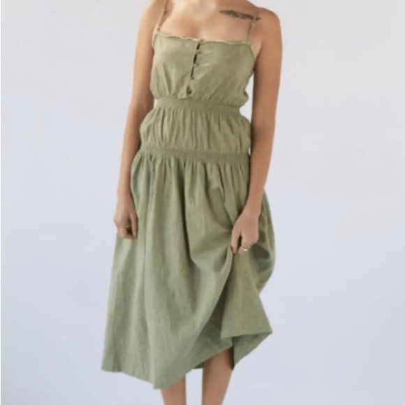 Urban Outfitters Dresses & Skirts - Urban Outfitters Ella Linen Dropped Waist Midi Dress Green Olive Moss